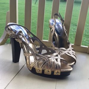 Gold and wood Jessica Simpson strappy heels